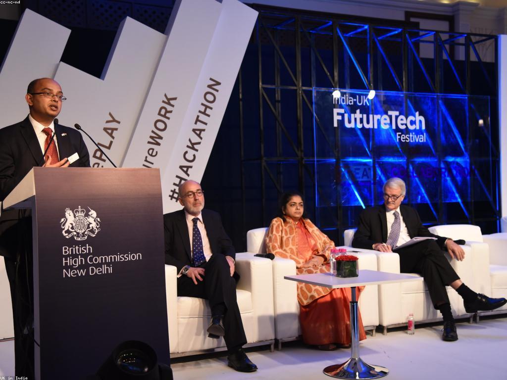 អាណាព្យាបាលនិងគម្រោង: ការអភិវឌ្ឍន៍នៃសេវាកម្មសុខាភិបាល